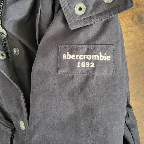 Abercrombie Kids Parka Winter Jacket Coat A&F Sz 5/6 Unisex Black Sherpa Warm - Picture 8 of 10